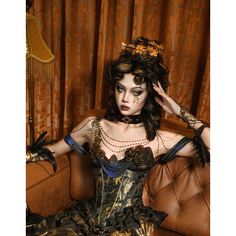 <Size>



 Free size









 <Material>



 polyester






 ＜Model wearing＞



 Wearing size



 Free size




 Model Dimensions



 Height: 168cm

 Weight: 46kg

 Waist: 63cm Gothic Gold Choker For Festivals, Elegant Gold Overbust Corset, Elegant Festival Corset, Free Size, How To Wear