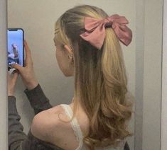 Easy Hairstyles For Thick Hair, Side Part Hairstyles, Cute Haircuts, Dream Hair, Just Girly Things, The Mirror, Pretty Hairstyles, Maquillaje De Ojos