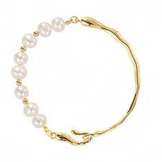 PRICES MAY VARY. PERFECTLY CRAFTED MATERIALS：Discover a blend of luxury with the Pearl and Gold Bracelet. Crafted from freshwater pearls, this bracelet is a must-have for women who like to stand out. COMFORTABLE SIZE: Enjoy the elegance of a Chunky Pearl Bracelet. This 8-inch fixed size bracelet is ideal for stacking or wearing solo, offering a sophisticated look for any occasion HYPOALLERGENIC MATERIALS：Perfect for women, this vintage-inspired piece features 6mm real pearls, making it a timeles Real Pearls Bracelet, Cultured Pearl Bracelet, Chunky Pearls, White Pearl Bracelet, Bracelet Elegant, Vintage Bracelet, Real Pearls, Bracelet For Women, Vintage Bracelets