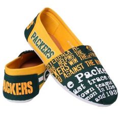 Ladies, look stylish while watching the game in these team logo pattern shoes. Features team graphics, skid resistant hard sole, and team colors. The womens size chart is as follows: Small (5-6), Medi Messi Gif, Tiger Canvas, Striped Shoes, Missouri Tigers, Baylor Bear, Canvas Shoe, Toes Designs, Oregon Ducks, Canvas Shoes Women