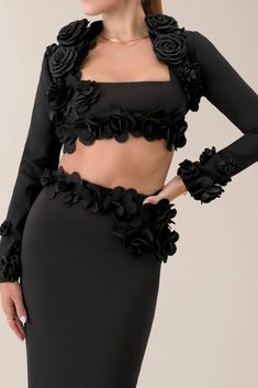 Black crepe flower embellished bolero - HEIRESS BEVERLY HILLS Heiress Beverly Hills, Faux Fur Bolero, Fur Bolero, Making Fabric Flowers, Bolero Jacket, Creation Couture, Cardigan Sweater Jacket, Gothic Dress, Crop Top Blouse