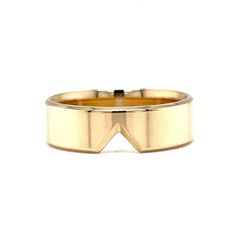 💖️️Welcome To My Shop, Great to Know You All Here. Center Stone: 🖤 Metal Type: 18K Yellow gold 🖤 Band Width: 6 mm band width 🖤 Finger Size: Custom-made to any finger size Wide twisted band, gold v shaped band, Minimalist Band, 14k Gold Ring, Chevron Ring, Gold Stacker Ring, 14k Solid Gold Band, Antique Vintage Band, unisex wedding band, thick gold band ring, modern pointed ring, Contour Wedding Ring, Gold Engagement Ring Item Info and Details: 🤎 Setting Metal: 10K/ 14K / 18K White Gold/ Yel Minimalist Gold Jewelry With Decorative Band, Wedding Rings With Vs Clarity And Thick Band, Wedding Ring With Vs Clarity And Thick Band, Modern Jewelry With Decorative Band For Anniversary, Promise Jewelry With Tension Setting And Open Band, Open Band Ring With Decorative Band For Promise, Promise Jewelry With Tension Setting In Open Band, Decorative Open Band Promise Ring, Modern Stackable Wide Band Wedding Rings