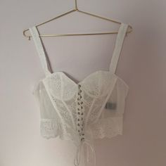 Medium Corset Top Lace Detailing Never Worn Good Condition Feminine White Corset For Summer, Feminine White Summer Corset, White Lace Corset For Spring, White Lace Corset For Summer, Spring White Lace Corset, Summer White Lace Corset, White Lace Trim Corset For Spring, White Lace Corset Top, White Lace Corset