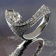 Crystal Water Drop Stone Ring-Fashion Rings-StylinArts Luxury Dazzling Wedding Rings, Luxury Unique Design Jewelry For Engagement, Luxury Crystal Engagement Ring With Stones, Luxury Dazzling Jewelry As A Gift, Refined Luxury Engagement Wedding Rings, Luxury Unique Wedding And Engagement Promise Rings, Luxury Crystal Rings For Wedding, Luxury Elegant Crystal Ring For Wedding, Luxury Unique Promise Ring