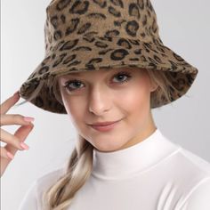 New Without Tags Brushed Knit Lined Hat One Size Fits Most 100% Polyester. Spot Clean Only Casual Beige Sun Hat For Fall, Casual Adjustable Leopard Print Hat, Casual Leopard Print Summer Hat, Casual Fall Beach Bucket Hat, Casual Brown One Size Bucket Hat, Casual One Size Brown Bucket Hat, Cheetah Bucket Hat, Bucket Hat, Women Accessories