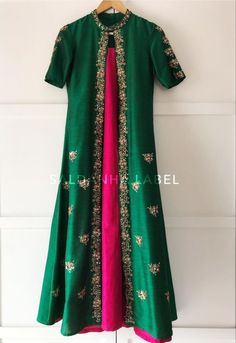 Saree To Anarkali Dress Pattern, Silk Kurti Designs, Designer Anarkali Dresses, Long Gown Design, Churidar Designs, Anarkali Dress Pattern, Simple Kurta Designs, Salwar Designs, Long Dress Design