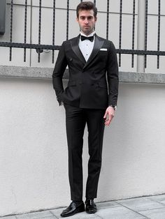 Fabio Black Double Breasted Slim Fit Tuxedo – Brabion Black Double Breasted Suit, Double Breasted Suit Men, Black Tuxedo Suit, Tuxedo Colors, Suit Clothes, Double Breasted Tuxedo, Clothes Jacket, Comfortable Mens Shoes, Slim Fit Tuxedo