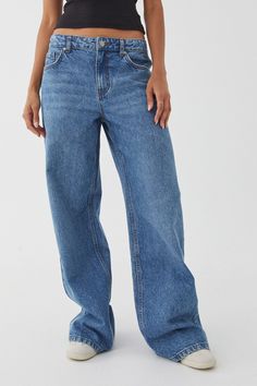 Low Rise Baggy Jean Big Jeans Outfit, Low Waisted Baggy Jeans, Low Rise Boyfriend Jeans, Big Jeans, Low Rise Baggy Jeans, Clothes Wishlist, Baggy Jean, Winter Blue, Low Waist Jeans