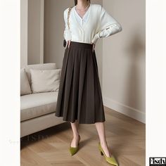 Fisdy - Elegant High-Waisted Pleated Midi Skirt with Exquisite Pleat Design Half Skirt, Pleated Midi Skirt, Box Pleats, Types Of Skirts, A Line Skirt, A Line Skirts, Pleated Skirt, Minimalist Design, Midi Skirt