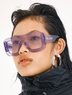 Super chonky shield sunglasses inspired by similar styles from the 2000s-2010s. Crafted from transparent lilac purple acetate with matching purple gradient UV protective lens. Frame width: 15cmFrame height: 6.5cm Poppy Lissiman, 2000 Fashion, Purple Gradient, Spring Racing, Street Style Outfits Men, Shield Sunglasses, Lilac Purple, Cosmetic Pouch, Colored Sunglasses