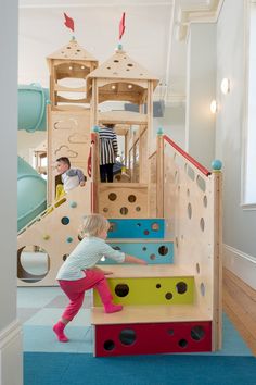 Kindergarten Interior, Pool Ladder, Baby Llama, Playset Outdoor, Reflecting Pool, Monkey Bars, Play Structure, Wide Screen