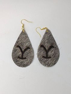 This is a handmade product with genuine hair-on cowhide. I personally add the brand with a laser engraver, and I am able to customize earrings and any other product with your personal brand! Cowhide Earrings, Laser Engraved Earrings, Engraved Earrings, Earrings Luxury, Luxury Earrings, Custom Earrings, Personal Brand, Designer Earrings, Laser Engraved