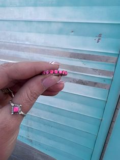 Sterling silver and Cultured opal all around ring! Barbie vibezzz 💖✨✨✨ Pink Western Jewelry, Pink Jewerly, Country Girl Jewelry, Western Jewerly, Western Fashion Jewelry, Western Rings, Cowgirl Accessories, Western Fits, Western Accessories