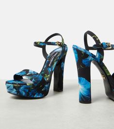 Floral Platform Sandals, Blue Luxury Platform Sandals, Luxury Designer Floral Print Heels, Luxury Floral Print Open Toe Heels, Dolce And Gabbana Flower Heels, Dolce Gabbana Shoes, Sandal Fashion, High Heel Sandals, Platform Sandals