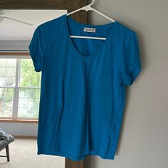 Kettlewell Lagoon Blue V Neck T-Shirt. Never Worn (Or Maybe Once?) From A Pet And Smoke Free Home. Make An Offer! Great For Hoc Winters! Blue V, Blue Lagoon, Turquoise Blue, V Neck Tee, V Neck T Shirt, V Neck, Womens Tops, Turquoise, Tops & Tees