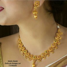 ज्वेलरी डिजाइन, Gold Necklace Set 20 Grams, Diy Necklace Ideas, Gold Pendant Designs, Make Your Own Necklace, Fashion Jewelry Necklaces Gold