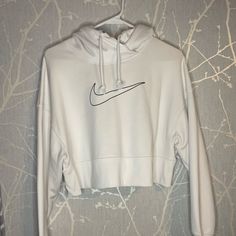 Never Worn Brand New Size Xs No Spills Or Stains Inside The Hood Says Just Do It All White Sweatshirt With Black Swoosh Super Soft On Inside White Athleisure Sweatshirt For Spring, Nike White Hoodie For Fall, White Sportswear Sweatshirt For Fall, Casual White Hoodie Top, White Athleisure Tops For Fall, Nike Athleisure Top With Drawstring Hood, White Casual Hoodie Top, Nike Casual Top With Drawstring Hood, Nike Hoodie Tops For Athleisure