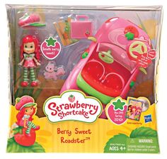 strawberry shortcakes berry sweet roadster playset in its box with accessories and instructions