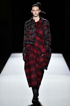 Japanese Fashion Designers, Show Collection, Crochet Fashion Patterns, Tartan Dress, March 2024, Fashion Show Collection, Yohji Yamamoto, 2024 Collection, Fall 2024