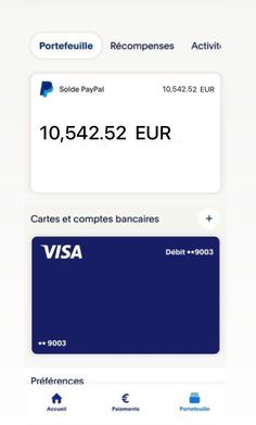 the visa card is being displayed on an iphone screen, and it appears to be in french