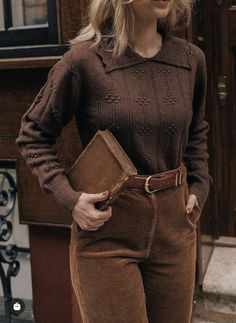 Mode Style Anglais, Brown Knit Sweater, Outfit Vintage