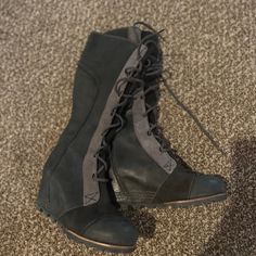 Like New Sorel Cate The Great Boot. Size 8. Sorel Cate, Gray Boots, Grey Boots, Sorel Womens, Sorel Shoes, Winter Rain, Rain Boots, Black Gray, Black And Grey