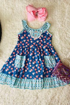 XCH0555-17H Blue flower and turquoise dot sleeveless girls dress with pocketSize chartXXS-6/12 MONTHSXS-12/18 MONTHSS-2/3M-3/4L-4/5XL-5/6XXL-6/7XXXL-7/8 Blue Sleeveless Dress With Pockets For Spring, Blue Cotton Sleeveless Dress With Pockets, Light Blue Sleeveless Dress With Pockets, Summer Polka Dot Dress With Pockets, Cute Blue Sleeveless Dress For Spring, Blue Sleeveless Twirl Dress For Summer, Blue Sleeveless Summer Twirl Dress, Blue Sundress With Pockets For Spring, Cute Blue Twirl Dress For Summer