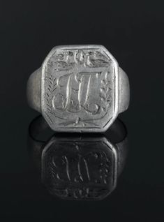 Initial Signet Ring. Original Antique Ring by AntiqueJewls. Medieval Silver Artifact | Authentic Ancient Ring | Original Medieval Jewelry | Engraved Antique Silver Ring. All the rings on offer are hand-picked pieces for sale with a great look, very good quality and absolute authenticity. Great signet ring from the 17-18 th century. Vintage from before 1700. Ancient Rings, Antique Silver Rings, Men Rings, Medieval Jewelry, Signet Rings, Antique Ring, Nov 6, Original Jewelry, Men's Rings