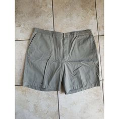 St .Johns Bay Men's Classic Shorts Flat Front 100% Soft Cotton Twill Gray Size 44 Nwt Weight 13 Oz. Without Packing ! Condition Is New With Tags. Casual Cotton Bottoms For Big And Tall, Casual Big And Tall Short Bottoms, Big And Tall Summer Shorts With Pockets, Big And Tall Summer Shorts, Big And Tall Cotton Shorts, Casual Big And Tall Bottoms With Built-in Shorts, Classic Green Short Bottoms, Black Chinos Men, Grass Man