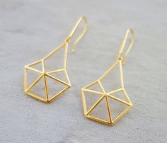 Structure Earrings, Geometric earrings, signature earrings, Architectural jewelry Architectural Jewelry Design, Geometrical Earrings, Geometric Jewelry Design, Architectural Jewelry, Simple Gold Earrings, Unique Fashion Jewelry, 3d Printed Jewelry, Jewelry Drawing, School Jewelry