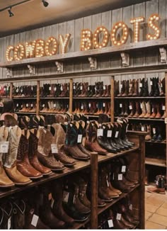 Country Backgrounds, Western Photography, Country Vibes, Cowboy Aesthetic, Boots Store, Western Life, Cowgirl Aesthetic