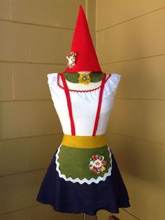 a dress made to look like an elf