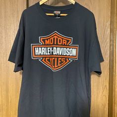 Harley Davidson T-Shirt Black/Orange/White Short Sleeves Xl Nwat-2001 See Photos For Details Smoke Free Pet Free Home Harley Davidson Long Sleeve Shirt, Harley Davidson Shirts, Harley Davidson Tshirt, Baggy Shirt, Harley Davidson T Shirts, Harley Davidson Shirt, Family Halloween Costumes, Family Halloween, White Short