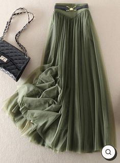 Spring Green High-waisted Pleated Skirt, High Waist Green Pleated Skirt For Spring, Summer High Waist Green Pleated Skirt, Skirts Fall, Body Skirt, Half Skirt, Simple Green, Asymmetrical Skirt