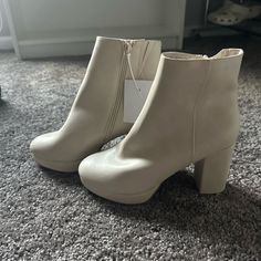 Nwt Forever 21 Boots Tan Ankle Boots, Brown Chelsea Boots, Lace Booties, Grey Heels, Black Platform Boots, Faux Fur Boots, Tan Boots, Forever 21 Shoes, White Boots