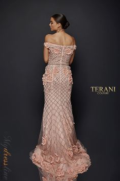 Looking for a fairy tale-inspired gown for your next big event? Check out this gorgeous option from Terani Couture. The sweetheart neckline and off-the-shoulder silhouette are ultra feminine, while the 3D flowers and beading add just the right amount of sparkle. Plus, the fitted bodice and flared skirt will flatter your figure in all the right ways. Whether you're attending a wedding or black tie gala, this dress is sure to turn heads. Fitted Prom Dresses Long, 3d Dress, Formal Prom Dresses Long, Terani Couture, Couture Candy, Mermaid Gown, Evening Gowns Formal, Formal Dresses Prom, Long Gown