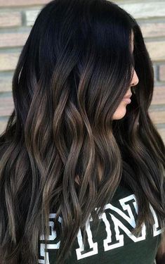 Balayage Diy, Brown Hair Shades, Brown Ombre Hair, Brunette Balayage, Brunette Balayage Hair, Balayage Brunette, Hair Shades, Ombre Hair Color