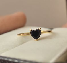 Welcome to my shop, you can find many beautiful gemstone jewelry here, and you also can ask for customized service. Main Stone: 5×5mm Heart Black Onyx  Available in 925 sterling silver,9k,14k,18k Solid Gold (white/yellow/Rose) THE GEMS CAN ALSO BE GIVEN DIFFERENT SHAPES BIRTHSTONE COLOR  : January - Garnet February - Amethyst March - Aquamarine April - Clear Crystal May - Emerald June - Alexandrite July - Pink Ruby August -  Peridot September - Sapphire October - Light Tourmaline November - Citr Black Heart-shaped Ring For Wedding, Black Heart-shaped Wedding Ring, Black Heart Cut Ring For Gift, Black Heart Cut Heart Ring As Gift, Black Heart Ring, Meaningful Rings, Anniversary Wedding Gifts, September Sapphire, Heart Wedding Rings