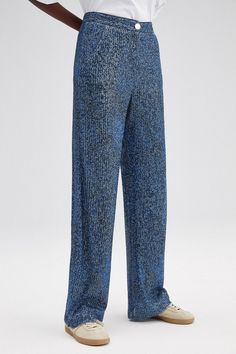 Make a statement in these Denim Look Sequin Trousers. With a denim-like look and shimmering sequins, these trousers will have you shining from head to toe! Experiment with different styles to discover your own unique look. Get ready to channel your inner fashionista and look glamorous all night long! * Height: 106 cm * Waist: 34 cm * Hip: 45 cm * Model Height: 177 cm * Model Size: 36 * Fabric: * %100 Polyester Sequin Trousers, Model Height, Different Styles, Sequin, Product Launch, Trousers, Fabric