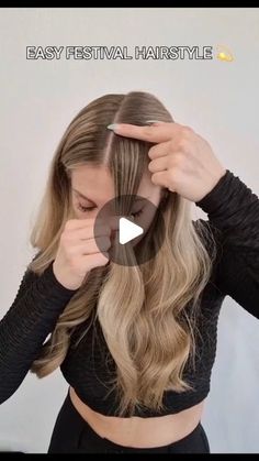 behindthechair.com on Instagram: "* Well THAT was EASY! 🔘😜 ... by @poppy_hairstyles  FESTIVAL HAIR 💫 Using @moroccanoileu hairspray finish medium to perfectly tame flyaways & babyhairs 🩵   #btcReelQuickie #hairReels  #behindthechair #thefutureiscolorful #btcpoppy_hairstyles  #MOprofessional  #festivalhair #braids #festivalhairstyles #hairvids #BTCxMOGlobal #spacebuns #partyhair #partyhairstyle #funhair #funhairstyles #funhairdontcare #btcmoroccanoil" Band Concert Hairstyles, Easy Dance Hairstyles, Simple Festival Hair, Hair Ideas For Concert