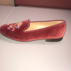 Cranberry Belt Slip On’s. Tonal Ribbed Trim. Festive Fruit & Floral Facial & Hand Design On Tongue Styled Upper Vamp. Leather Lining& Soles. Small Hairline Marks & Bruised On Exterior. Nothing Major. The Soles Have Very Gentle Wear. .05 Heels Are In Very Good Condition. Stylish Super Comfortable Quality Flats. Red Loafers For Fall Party, Red Flat Loafers For Party, Red Flat Party Loafers, Hand Design, Hand Designs, Palm Beach, Loafers Men, Flat Shoes Women, Cranberry