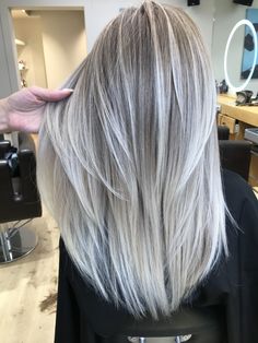 Grayish Blue Hair, Grey Roots Blending Blonde, Gray Hair Hairstyles, Dark Gray Hair, Blonde Hair Tips, Blue Hair Color, Silver White Hair, Perfect Blonde Hair, Icy Blonde Hair