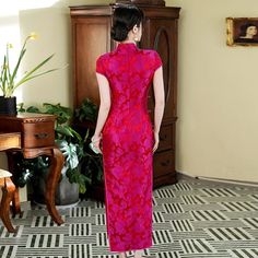 Qipao Details: Material: 19 mome mulberry silk (19 姆米重磅真絲) Mulberry silk is "the second skin of the human body", which feels soft, smooth, and thick. Thickness: Moderate thickness Elasticity: Nonelastic Feel: Drape, soft, comfortable, breathable Occasions: Events, meetings, and special occasions Size Chart:(Scroll to the side for full chart) The measurements in the size chart are based on clothes. Not your body measurements. So you will choose the size a little Larger (about 1") than your body s Traditional Fitted Pink Cheongsam, Formal Fitted Pink Cheongsam, Spring Pink Fitted Cheongsam, Floral Print Fitted Cheongsam For Wedding, Pink Fitted Cheongsam For Spring, Floral Fitted Cheongsam For Wedding, Fitted Pink Cheongsam For Spring, Fitted Floral Cheongsam For Wedding, Pink Elegant Fitted Ao Dai