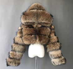 Russian Jacket, Fashion Outfits Y2k, Fuzzy Jackets, Russian Coat, Coat Aesthetic, Raccoon Fur Coat, Brown Fur Coat, Cropped Faux Fur Coat, Brown Faux Fur Coat