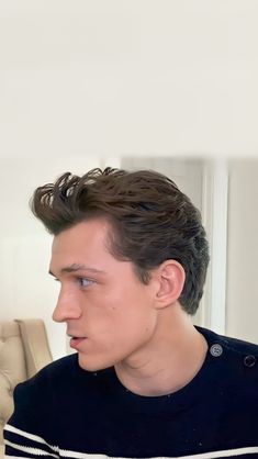 Tom Holland Hair, Tom Holland Haircut, Tom Holland Wallpaper, Mens Haircuts Medium, Tom Holland Imagines, Haircut Inspiration