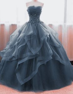 Cute Dress Aesthetic, Debut Dress, Women's Style Tips, Debut Gowns, Xv Dresses, Debut Dresses, Dreamy Gowns, Blue Ball Gowns, Chic Outfit Ideas