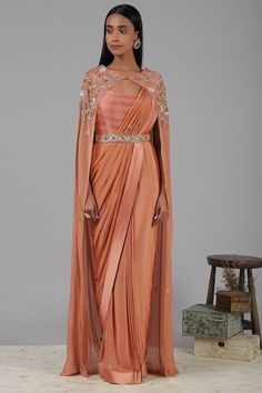 Saree Gown Design, Saree With Cape, Coral Saree, Lengha Blouse, Salmon Orange, Fancy Saree, Fashionable Saree Blouse Designs, Modern Saree