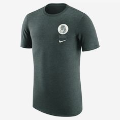 Sometimes the classics are perfect just the way they are. Pick up this retro-inspired Spartans T-shirt, made with soft tri-blend fabric and the classic Nike fit you know and love. Graphic Tee With Team Logo In Tri-blend Fabric, Graphic Tee With Team Logo In Tri-blend, Tri-blend Graphic Tee With Team Logo, Nike Casual T-shirt With Team Logo, Heather Grey Crew Neck T-shirt For Fan Merchandise, Nike T-shirt In Athletic Heather With Logo Print, Nike Athletic Heather T-shirt With Logo, Nike Cotton T-shirt In Athletic Heather, Nike Athletic Heather Crew Neck T-shirt