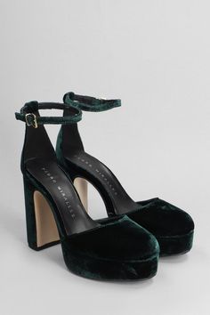 Pumps in green velvet, round toe, ankle strap, block heel, plateau, leather sole, heel 115mm, 100% velvet, Made in SpainGender: WomenMaterial: VELVETColor: GREENMade in: ESProduct ID: 404982_28825*Import tax/duty will be calculated at checkout (If applicable) Ankle Strap Block Heel, Velvet Color, Green Velvet, High Heel Pumps, High Heel Shoes, Block Heels, Ankle Strap, High Heels, Spain