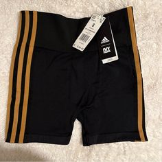 Ivy Park High Waisted Biker Shorts Ivy Park X Adidas Drop 2 Brand New With Tags - Never Worn! Sporty Stretch Brown Shorts, Sporty Brown Fitted Shorts, Brown Fitted Sporty Shorts, Sporty Brown Biker Shorts, Sporty Fitted Brown Biker Shorts, Ivy Park, High Waist Shorts, Biker Shorts, Bike Shorts